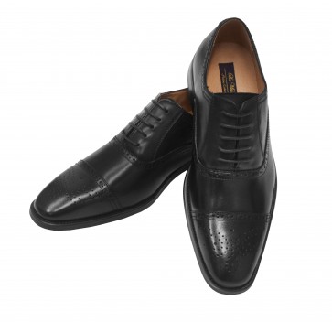 Leather Oxford Dress Shoe with Toe Cap Design by La Milano