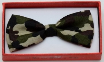 Camoflauge Green Pre Tied Bow Tie Boys