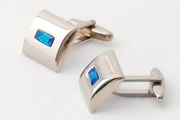 Regtangle Cufflinks with Sapphire Colored Stone