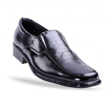 Boys Black Slip-on Pattern Dress Shoe
