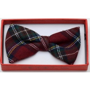 Kids Red Plaid Christmas Bowtie