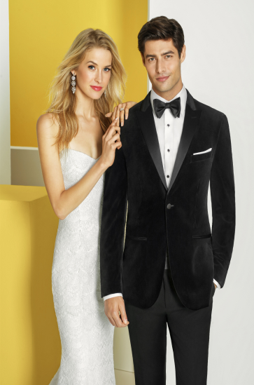 Mens Peak Lapel Black Velvet Sports Coat -Holiday Apparel